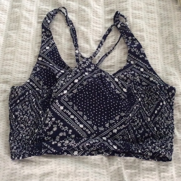 Crop Top - Picture 2 of 3